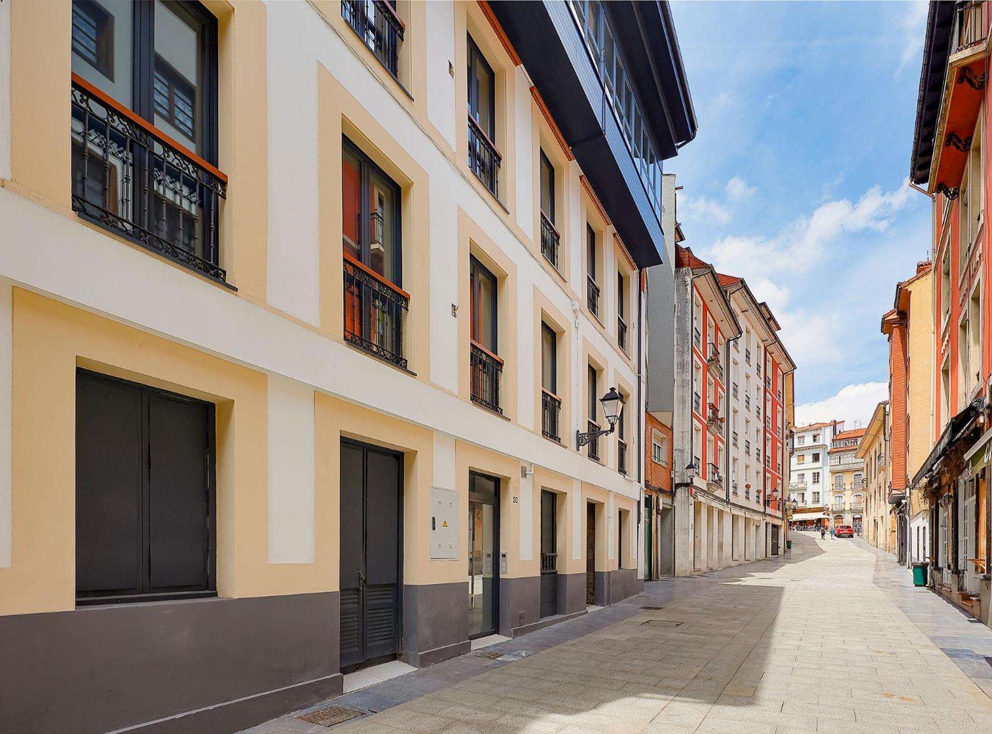 Apartamentos Sobrecantu Oviedo Exterior photo